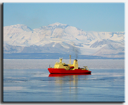 Research ship Nathaniel B. Palmer